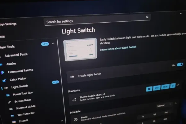 Ошибка в PowerToys меняет темы в Windows 11