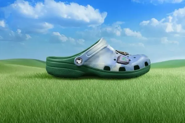 Microsoft Crocs с элементами Windows XP удивили мир