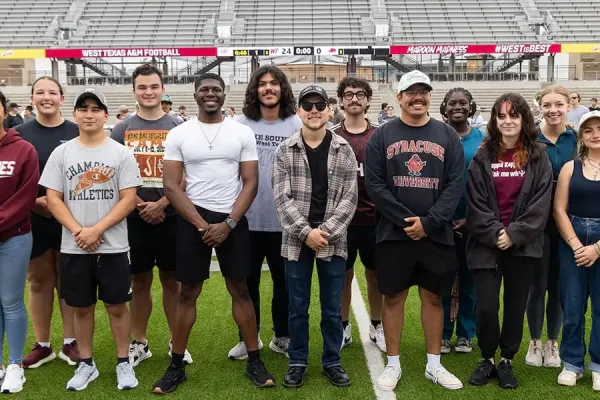 Маршевый оркестр вдохновляется Minecraft для нового сезона