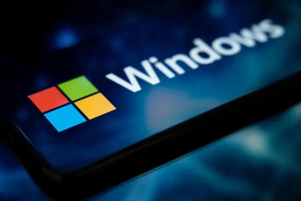 Поддержка Windows 10 продлена еще на год
