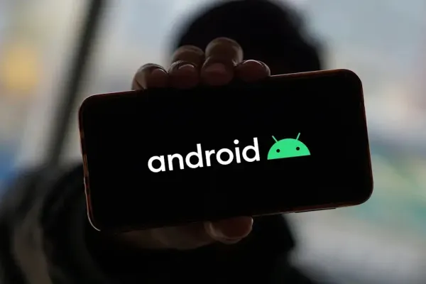 Google сохраняет возможность установки приложений извне