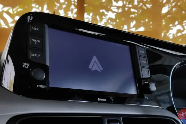 Незаменимые приложения Android Auto для бизнес-водителей