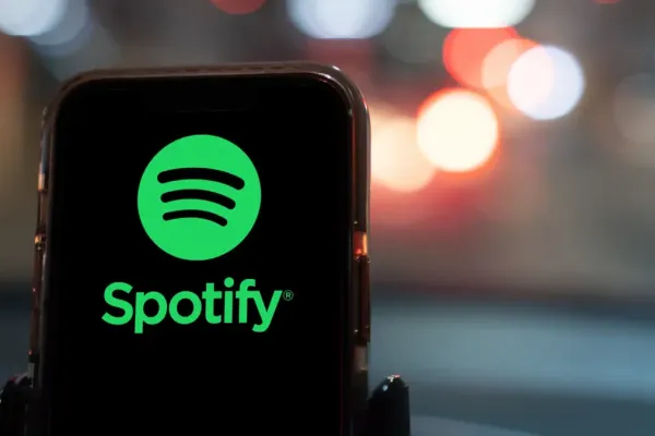 Spotify на Android сталкивается с проблемой сбоев приложения