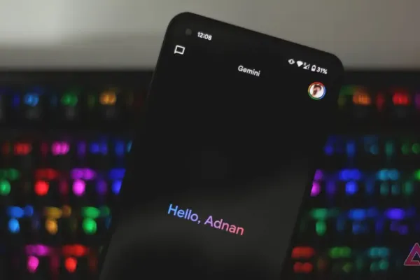 Google обновляет Gemini: новый дизайн и функции