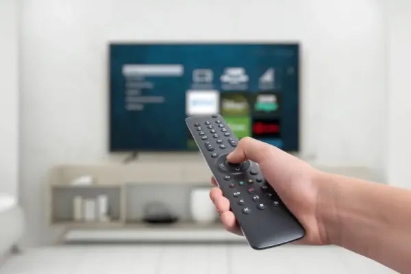 Google огранивает сайдлодинг на Android TV с 2025