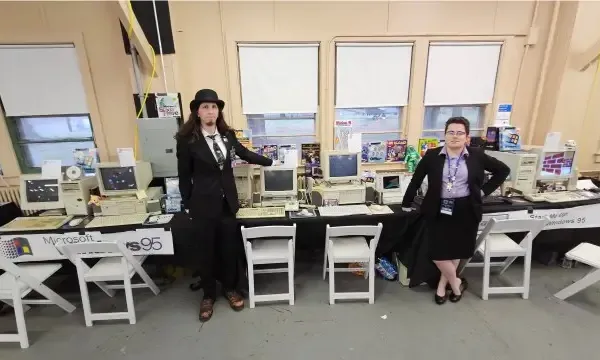 Тридцатилетие Windows 95 отмечают выставкой ретро-компьютеров