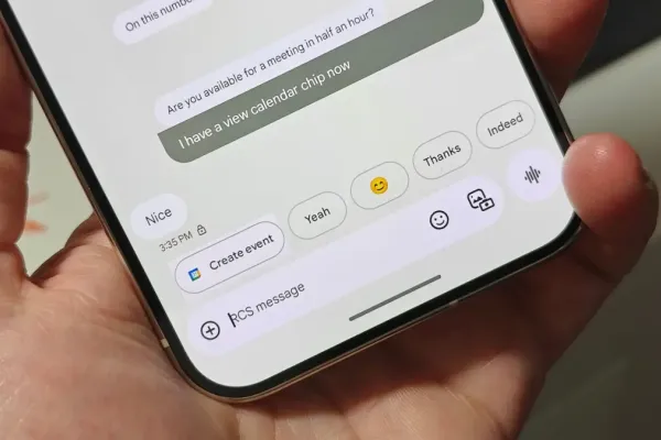 Новая функция Magic Cue на смартфонах Pixel 10