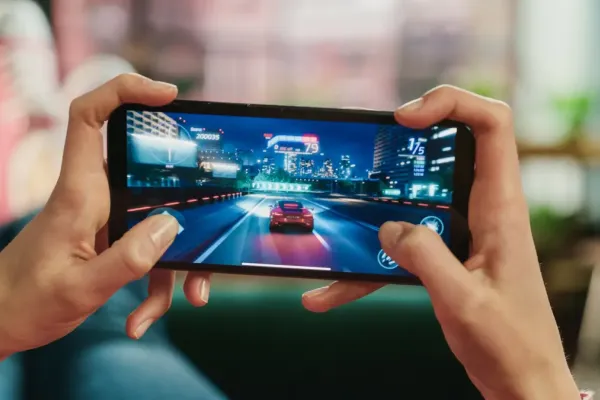 FeX и GameHub: ПК игры на Android становятся реальностью