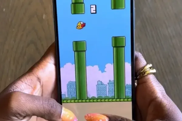 Возрождение Flappy Bird на Android с новой поддержкой