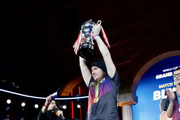 Блинки стал чемпионом на втором чемпионате мира GeoGuessr в Стокгольме