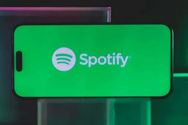 Spotify внедряет обмен сообщениями для рекомендаций музыки