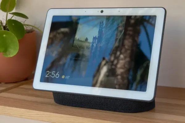 Пользователи Reddit нашли способ изменить голос в Google Home