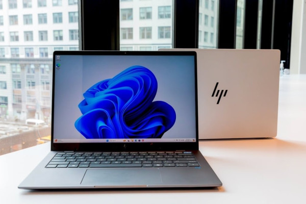 Ноутбук HP OmniBook X превзошел MacBook Air по производительности