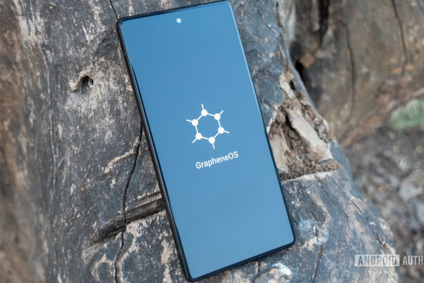 Google рассматривает сертификацию для сторонних Android прошивок