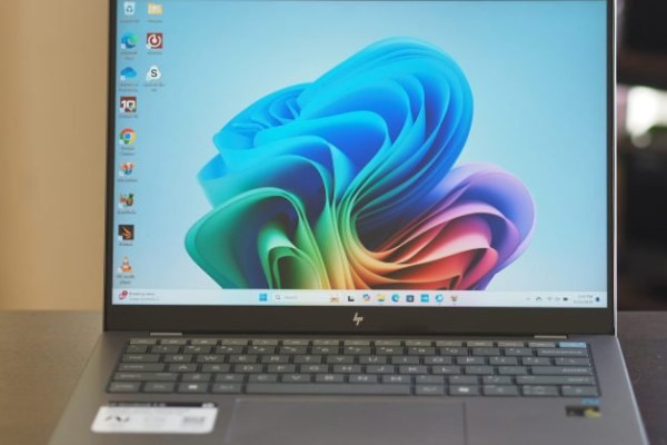 Новый HP OmniBook X: два варианта конфигурации и 2.2K дисплей