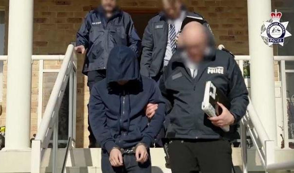 Арест разработчика Ghost App привел к международным задержаниям