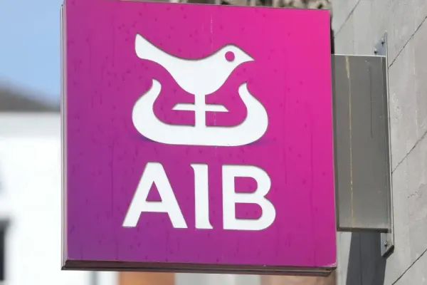 AIB приостановил работу приложения на Android