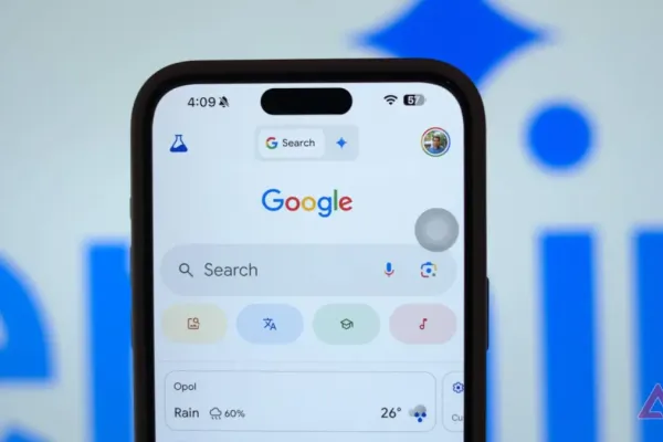 Голосовой поиск Google получил обновлённый интерфейс