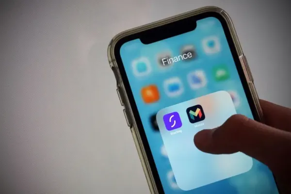 Вредоносное ПО Klopatra угрожает банковским счетам