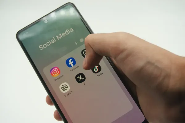 Перебои на X вызывают проблемы у пользователей