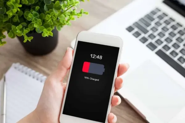 Батарея: Новая политика Android с 2026 года