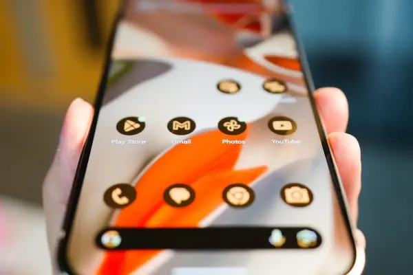 Google представила терминальное приложение Linux для Android