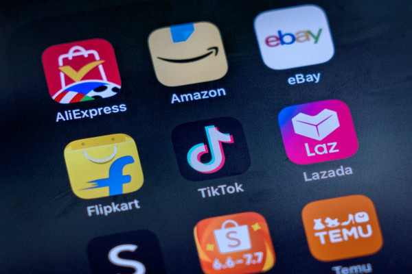 TikTok снова доступен для пользователей Android в США