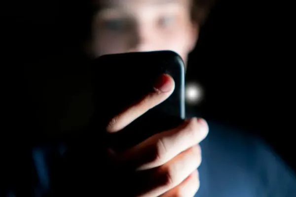 Риски использования бесплатных VPN-приложений на мобильных устройствах