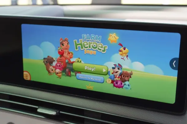 Google сворачивает GameSnacks в Android Auto