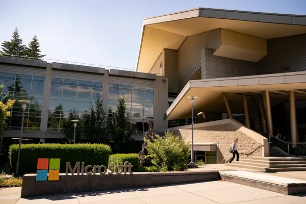 Patch Tuesday: Microsoft справляется с 81 уязвимостью в системах