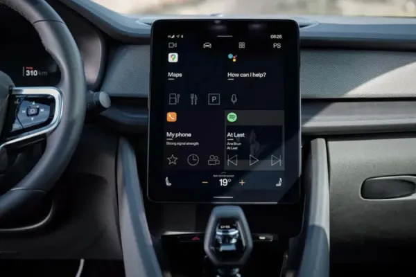 Google добавляет блокировку приложений в Android Automotive