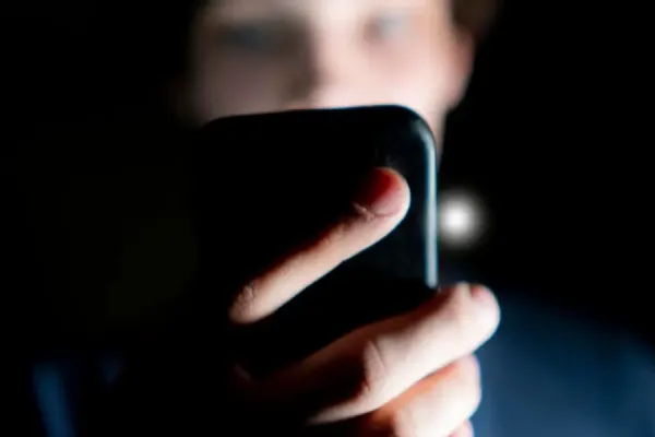 Google усиленно защищает Android от посторонних угроз