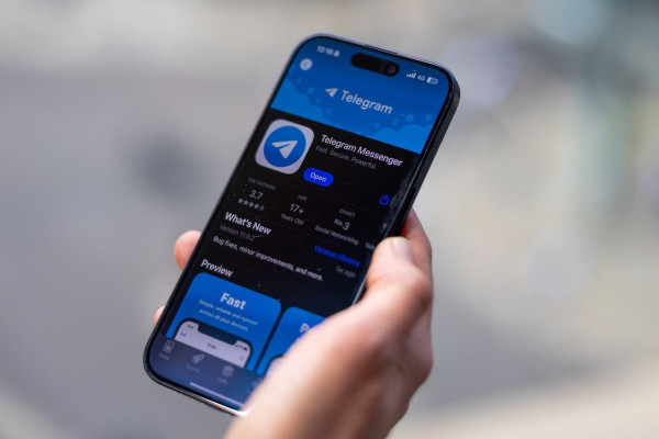 Павел Дуров арестован в Париже по обвинению в содействии терроризму