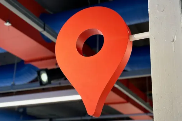 Google Maps обновляется функциями Gemini для ориентира и пробок